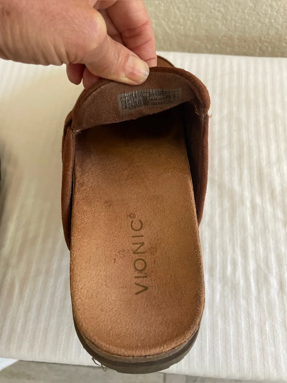 Vionic Rust Brown Suede Chain-Link Slide Mules SZ 9 - Picture 4 of 8